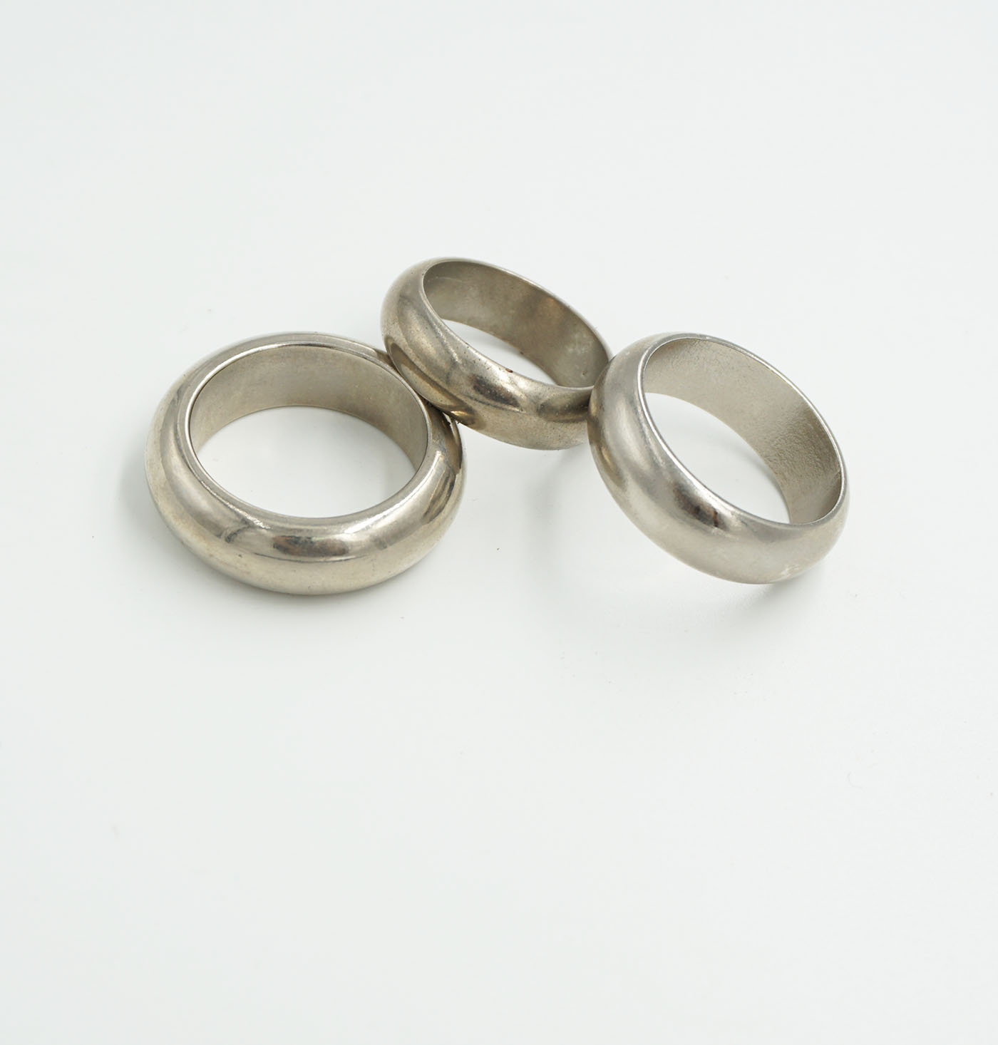 釹鐵硼強(qiáng)磁鐵廠家